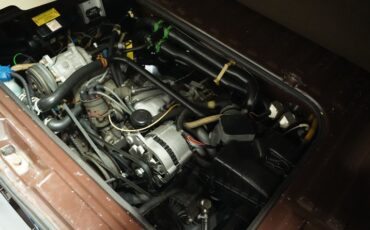 Volkswagen-Vanagon-1985-Agate-Brown-Beige-33