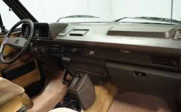 Volkswagen-Vanagon-1985-Agate-Brown-Beige-44