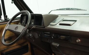 Volkswagen-Vanagon-1985-Agate-Brown-Beige-45