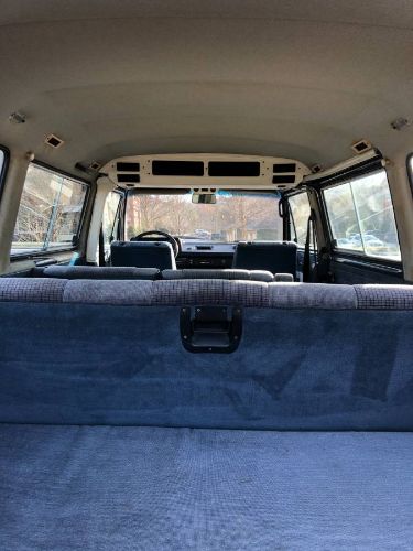 Volkswagen-Vanagon-1985-Blue-2