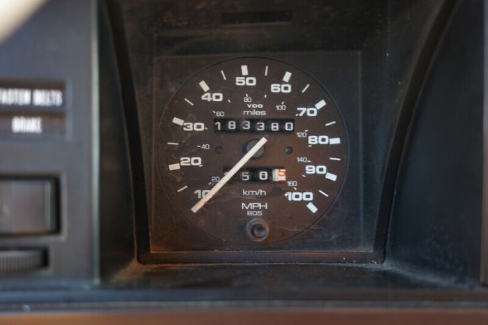Volkswagen-Vanagon-1985-Brown-Tan-2
