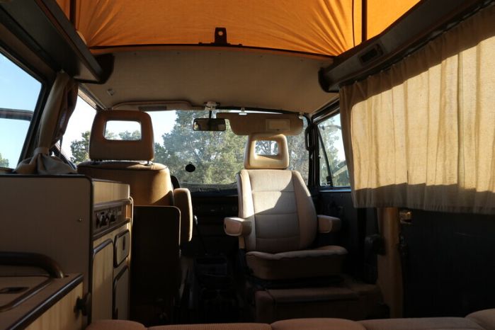 Volkswagen-Vanagon-1985-Brown-Tan-3