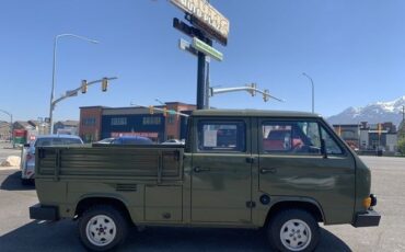 Volkswagen-Vanagon-1985-Leather-1
