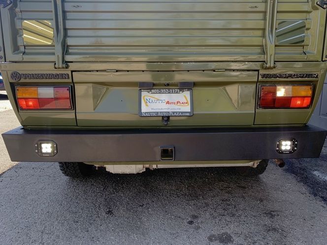 Volkswagen-Vanagon-1985-Leather-10
