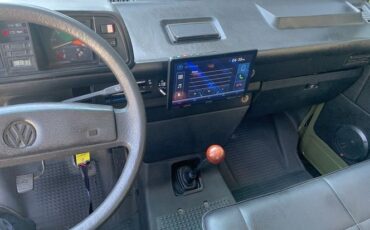 Volkswagen-Vanagon-1985-Leather-11