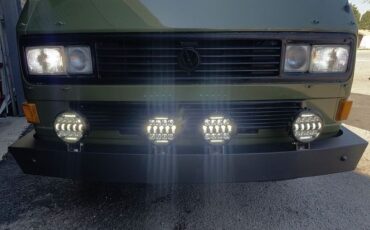 Volkswagen-Vanagon-1985-Leather-12