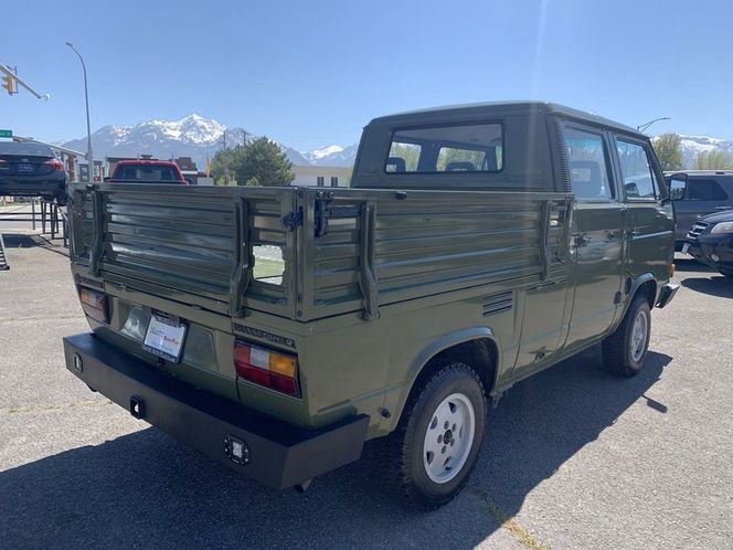 Volkswagen-Vanagon-1985-Leather-2