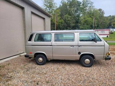 Volkswagen-Vanagon-1985-Silver-3