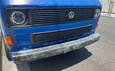 Volkswagen-Vanagon-1985-White-11
