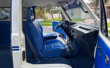 Volkswagen-Vanagon-1985-White-12