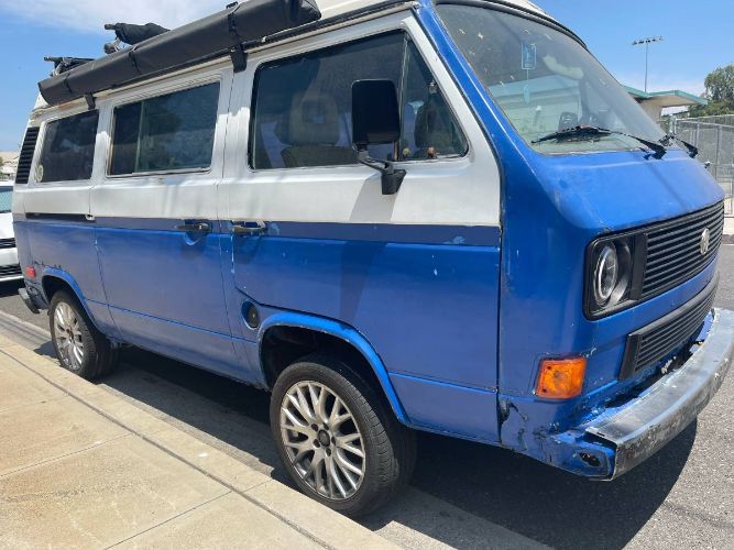 Volkswagen-Vanagon-1985-White-13