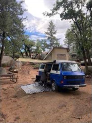Volkswagen-Vanagon-1985-White-2