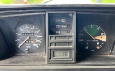 Volkswagen-Vanagon-1985-White-9