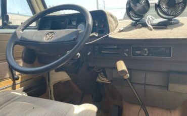 Volkswagen-Vanagon-1985-White-9