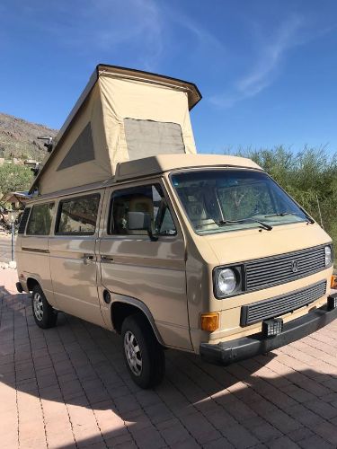 Volkswagen-Vanagon-1985-Yellow-14