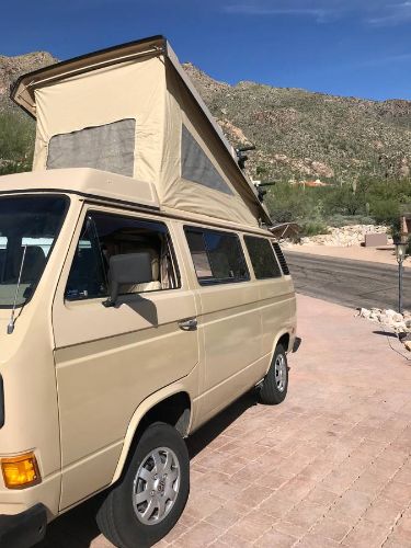 Volkswagen-Vanagon-1985-Yellow-15