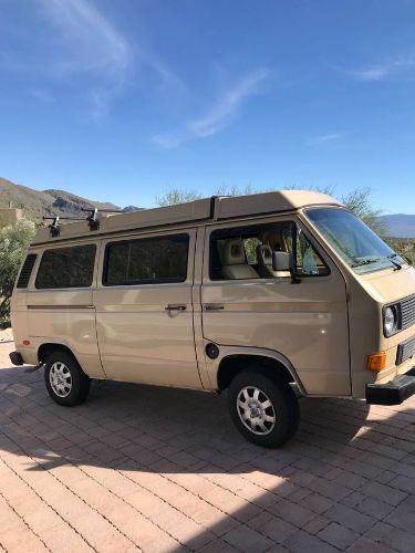 Volkswagen-Vanagon-1985-Yellow-19