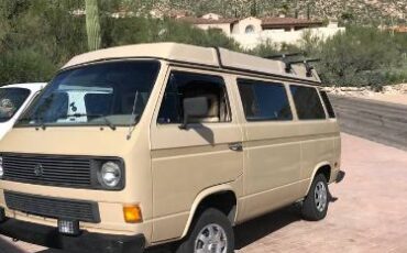 Volkswagen-Vanagon-1985-Yellow