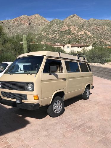 Volkswagen-Vanagon-1985-Yellow