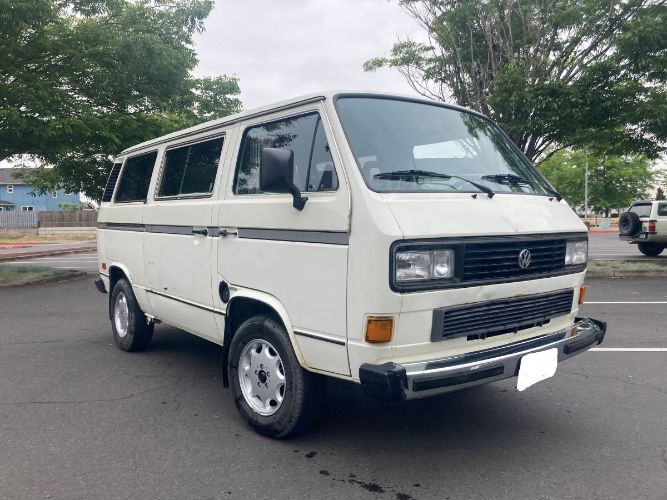 Volkswagen-Vanagon-1986-2