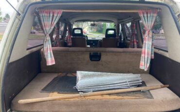 Volkswagen-Vanagon-1986-4