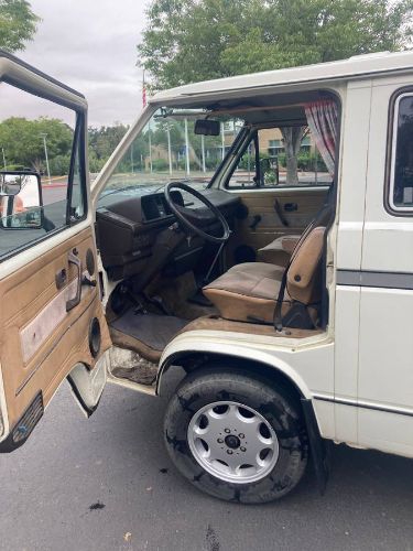 Volkswagen-Vanagon-1986-7