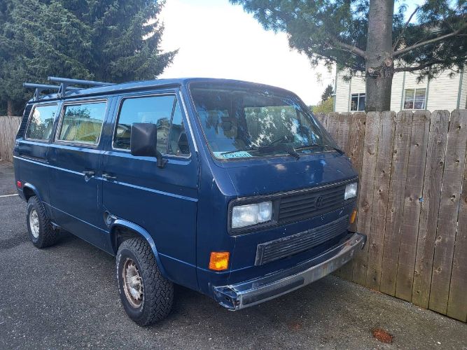 Volkswagen-Vanagon-1986-Blue-3