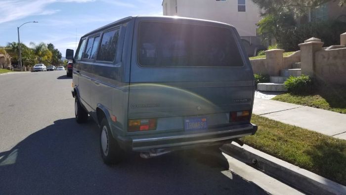 Volkswagen-Vanagon-1986-Blue-4