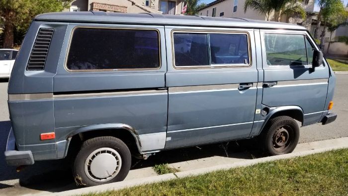 Volkswagen-Vanagon-1986-Blue-6