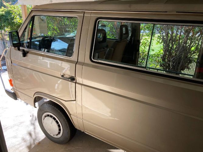 Volkswagen-Vanagon-1986-Custom-7