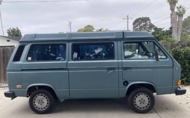 Volkswagen-Vanagon-1987-8