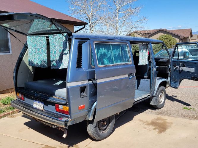 Volkswagen-Vanagon-1987-Blue-13