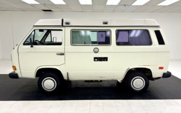 Volkswagen-Vanagon-1987-Pastel-White-Gray-1