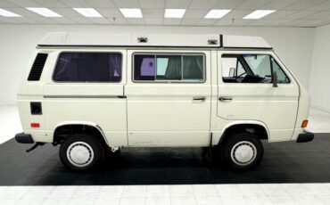 Volkswagen-Vanagon-1987-Pastel-White-Gray-19