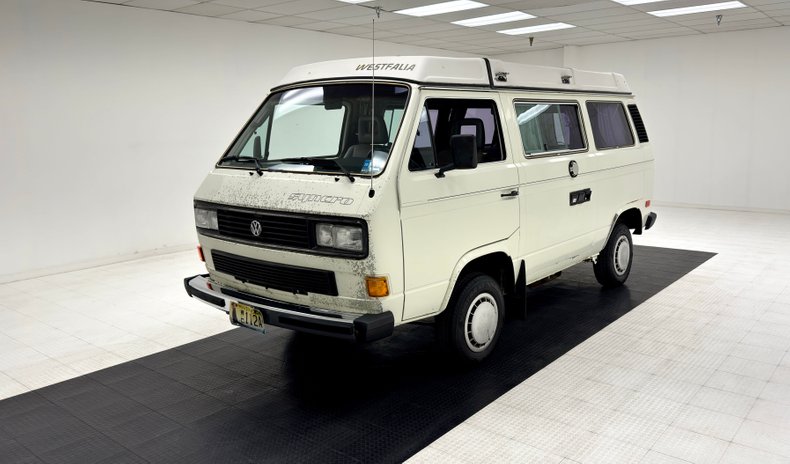 Volkswagen-Vanagon-1987-Pastel-White-Gray-36