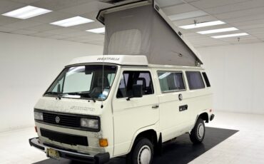 Volkswagen-Vanagon-1987-Pastel-White-Gray