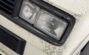 Volkswagen-Vanagon-1987-Pastel-White-Gray-7