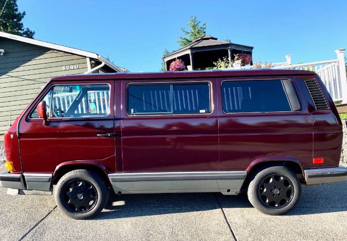 Volkswagen-Vanagon-1988