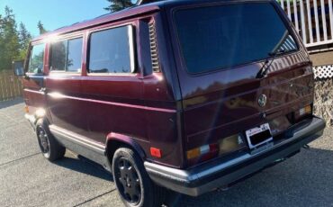Volkswagen-Vanagon-1988-7