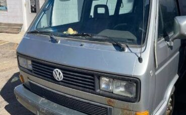 Volkswagen-Vanagon-1988-7