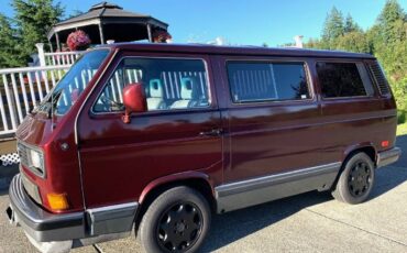 Volkswagen-Vanagon-1988-8