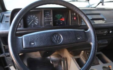 Volkswagen-Vanagon-1988-Gray-15