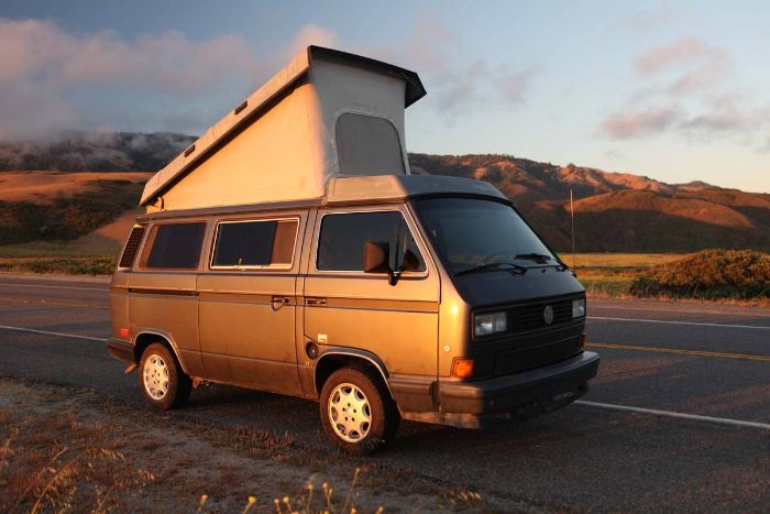 Volkswagen-Vanagon-1988-Gray-20