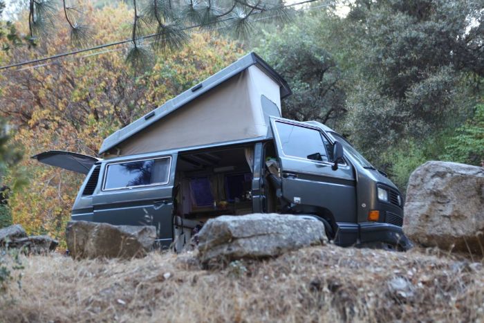 Volkswagen-Vanagon-1988-Gray-23