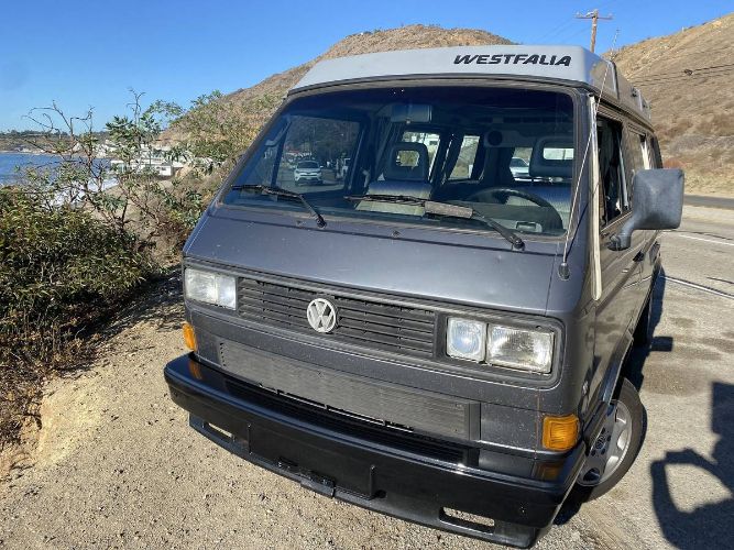 Volkswagen-Vanagon-1988-Gray