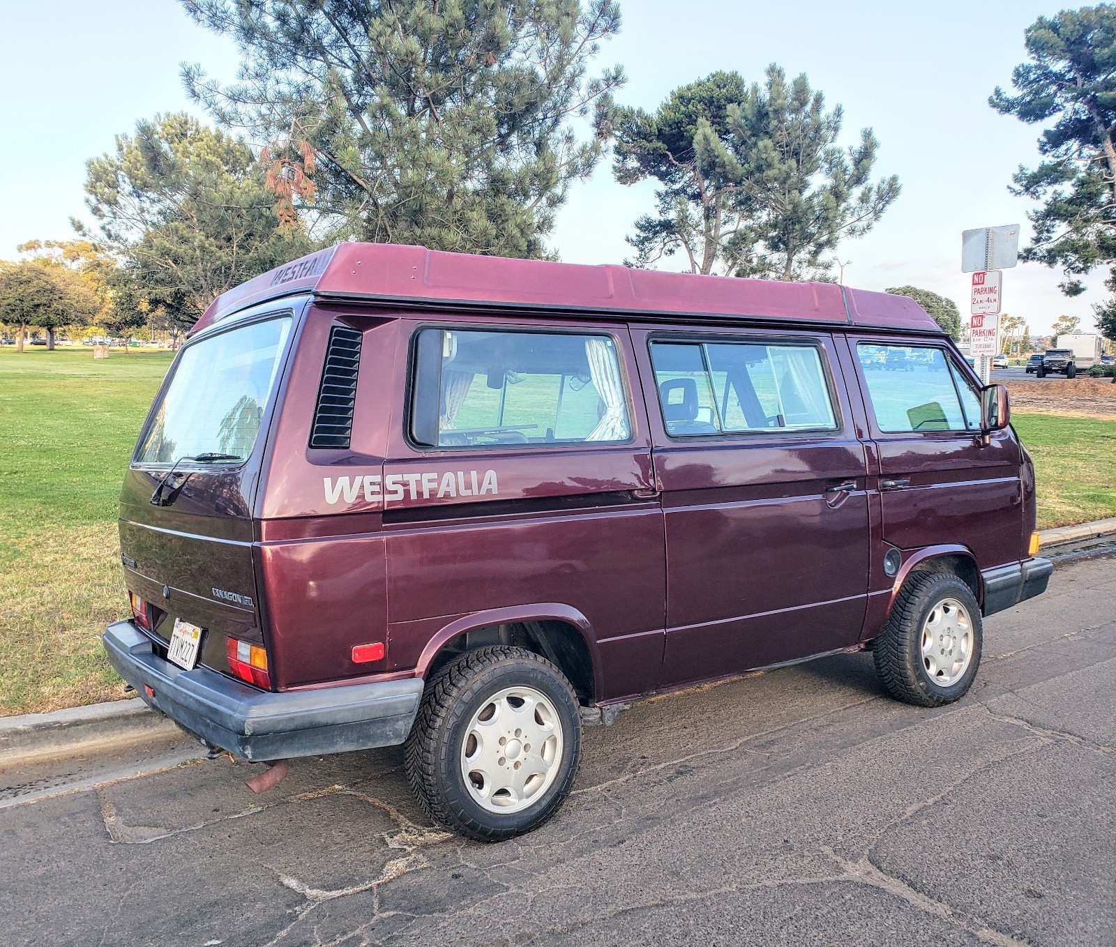 Volkswagen-Vanagon-1990-1