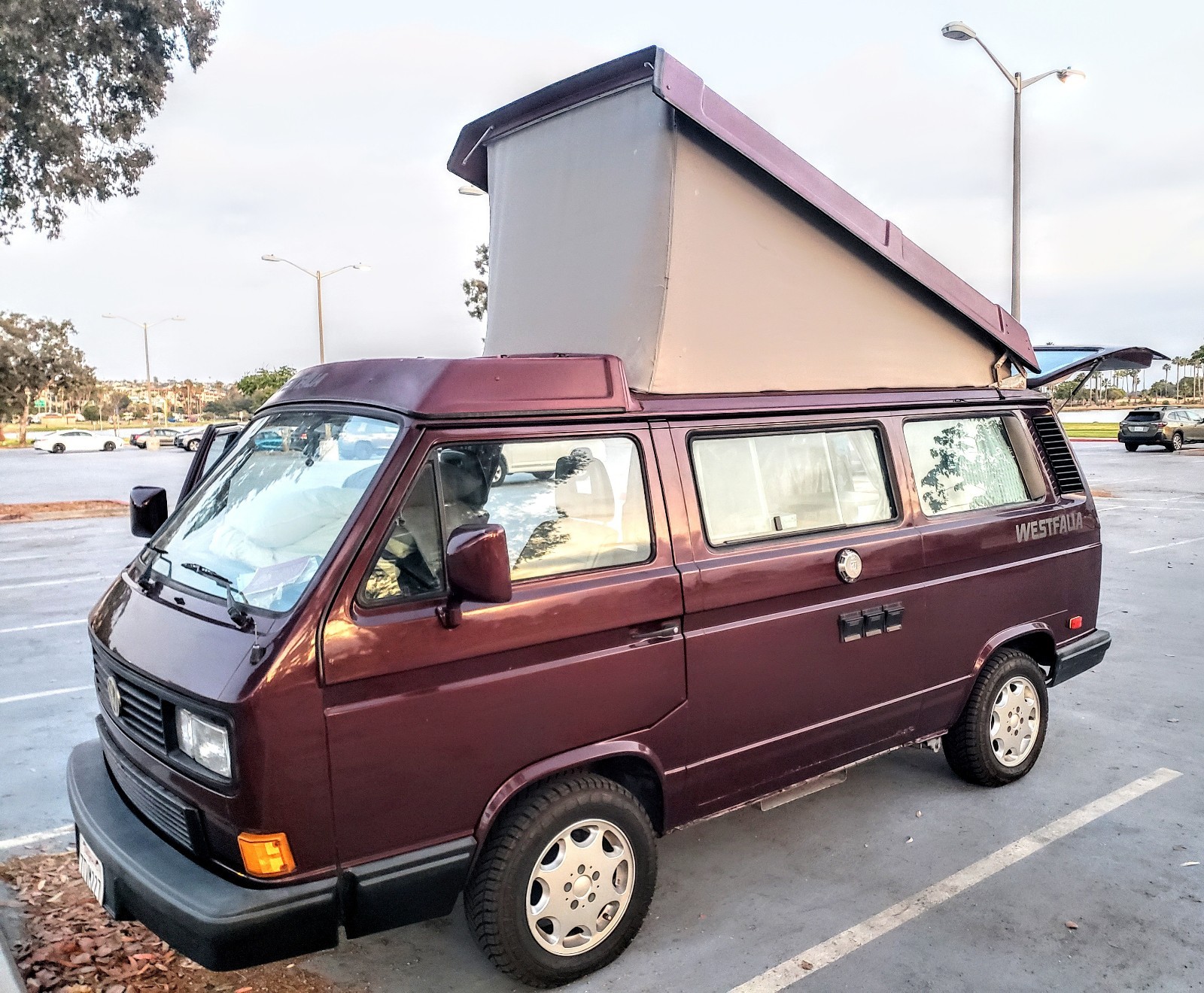 Volkswagen-Vanagon-1990-10