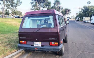 Volkswagen-Vanagon-1990-27