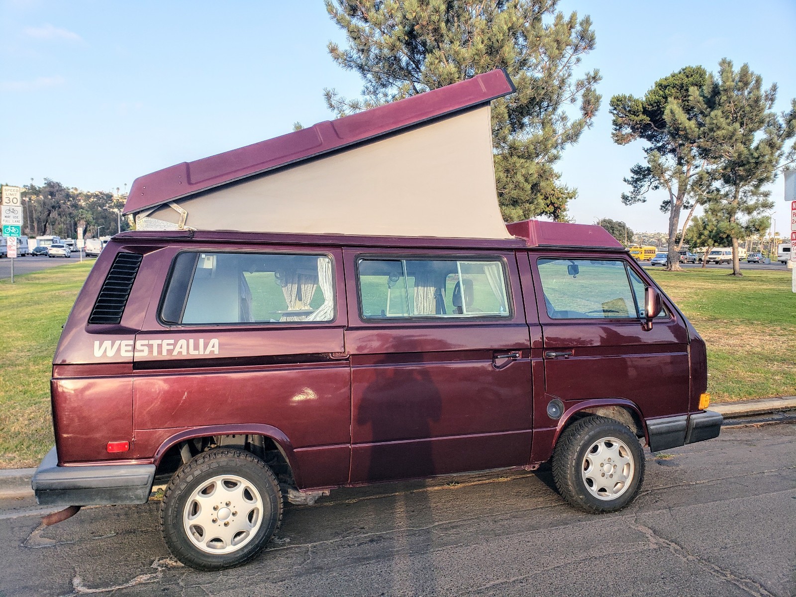 Volkswagen-Vanagon-1990-32