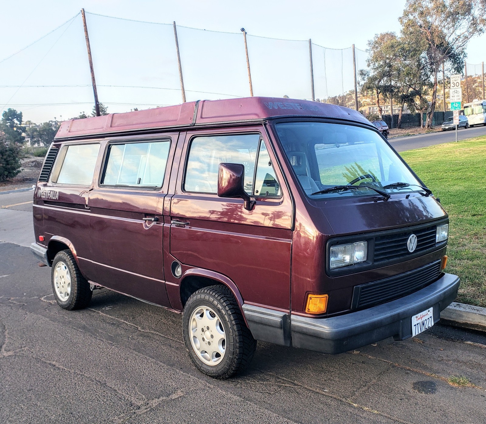 Volkswagen-Vanagon-1990-4